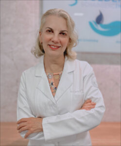 Picture of Dra. Cláudia Goldenstein Schainberg